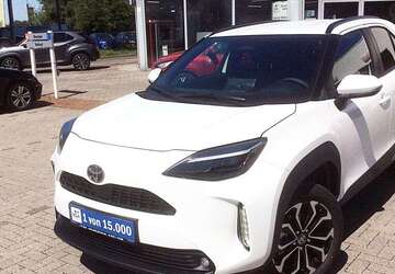 Toyota Yaris Cross 5.500 km 25.950 &euro; Greven 48268