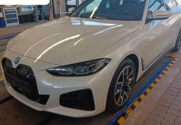 BMW i4 49.567 km 39.450 &euro; Steinbach-Hallenberg OT Herges-Hallenberg 98587