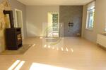 Etagenwohnung Zwickau - 5 Zimmer, 130 m&sup2;, 1.150&euro; | Angebot:26624039