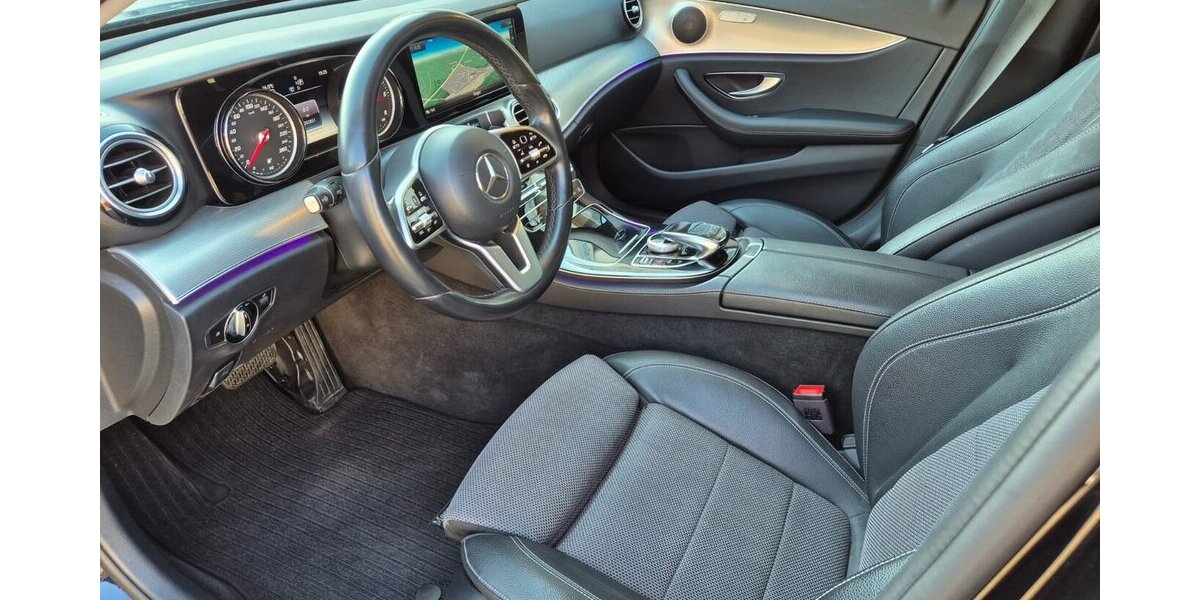 Mercedes-Benz E 400 d T 4M Standheizung, Rückfahrkamera, AHK, Co 203.000 km 17.990 &euro; Rodgau 63110