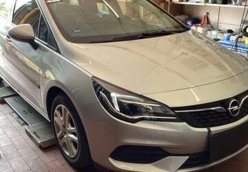 Opel Astra 38.000 km 10.500 &euro; Berlin 12249