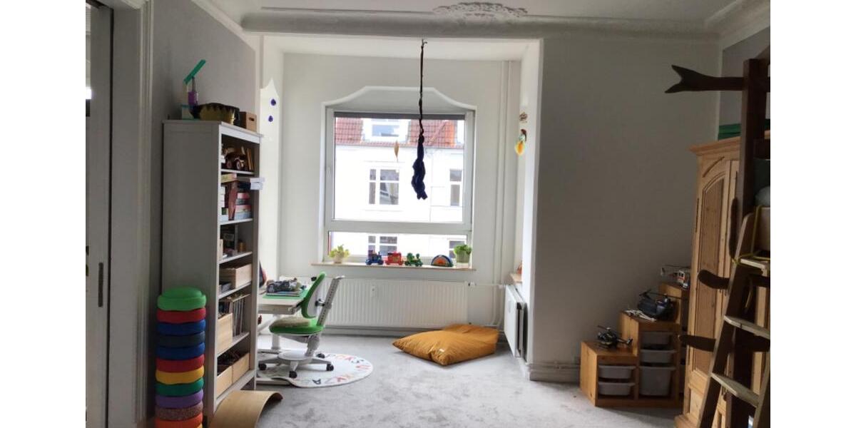 Etagenwohnung Flensburg - 4 Zimmer, 100 m&sup2;, 815&euro; | Angebot:27637266