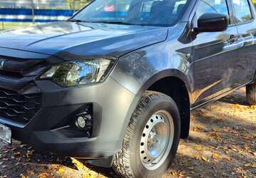 Isuzu D-Max 19.000 km 43.000 &euro; Hagen, Stadt der FernUniversität 58091