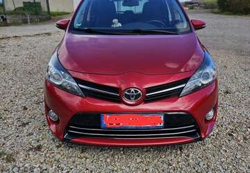 Toyota Verso 108.200 km 9.800 &euro; Coburg 96450