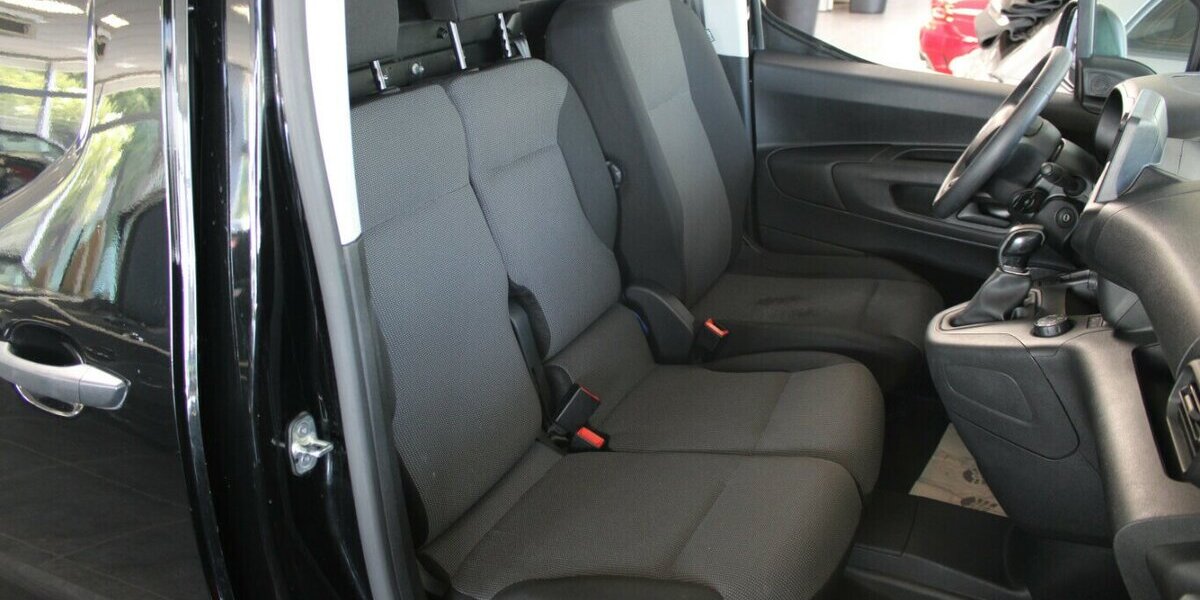 Citroen Berlingo 1.5 BlueHDi 100 M EHZ Worker 50.741 km 12.980 &euro; Euskirchen 53881