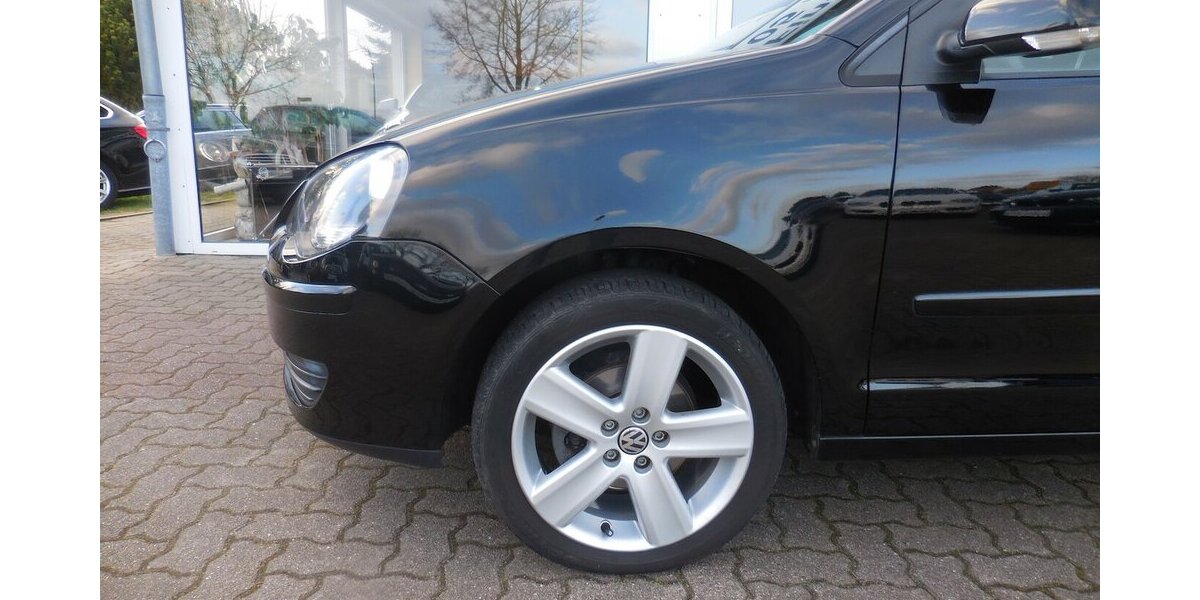 VW Polo 1.2 *Black-Edition* Serviceheft 2.Hand 89.000 km 5.200 &euro; Seevetal - Hittfeld 21218