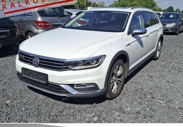 VW Passat Alltrack 183.472 km 13.985 &euro; Achern 77855