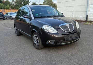 Lancia Ypsilon 106.442 km 1.999 &euro; Weil im Schönbuch 71093