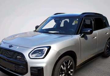 Mini Countryman SE All4 2.214 km 48.320 &euro; München 80788