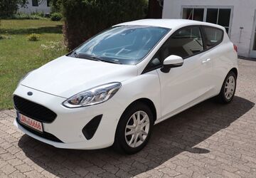 Ford Fiesta 195.880 km 4.690 &euro; Ganacker 94431