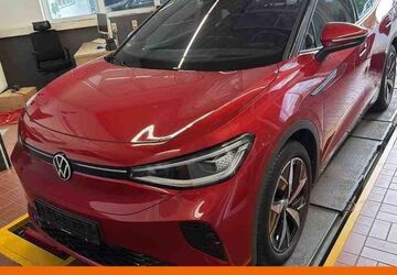 VW ID.5 41.113 km 32.479 &euro; Leinefelde-Worbis/DE 37327