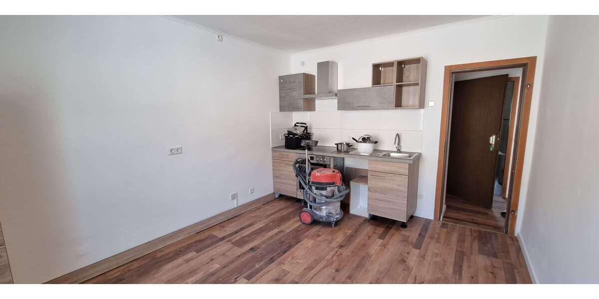 Etagenwohnung Duisburg - 2 Zimmer, 60 m&sup2;, 525&euro; | Angebot:27287660