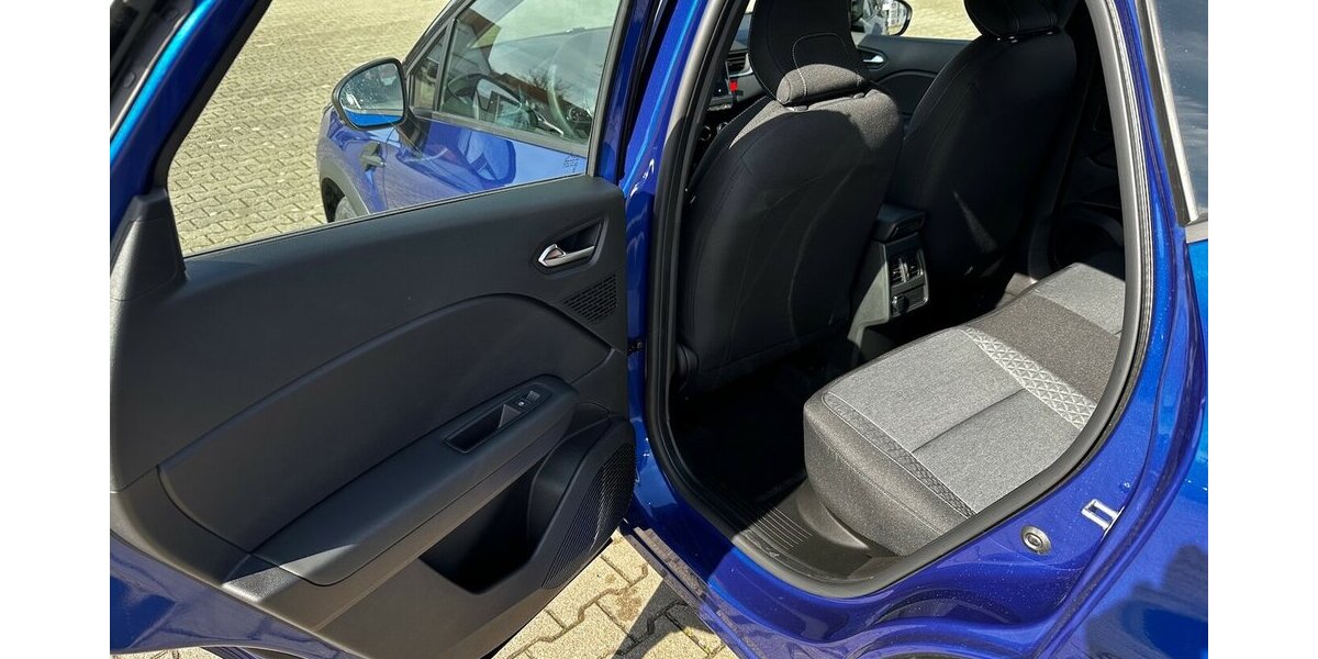 Renault Captur EVOLUTION Mild Hybrid 140 EDC 23.000 km 22.490 &euro; Donauwörth 86609