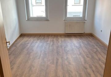 Wohnung Neunkirchen - 3 Zimmer, 75 m&sup2;, 600&euro; | Angebot:27656955