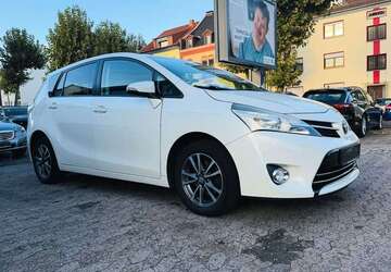 Toyota Verso 152.000 km 7.400 &euro; Saarbrücken 66115