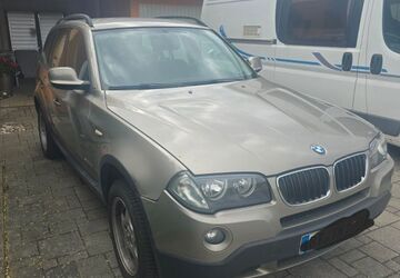 BMW X3 278.000 km 2.990 &euro; Gesees 95494