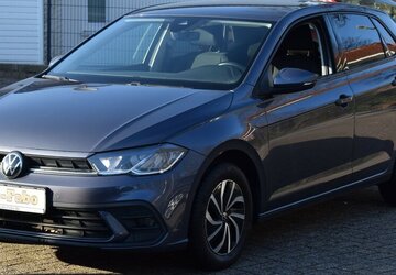 VW Polo Life 1,0 70KW LED*ACC*PDC*App Connect*Alls. 52.976 km 15.980 &euro; Rastede 26160