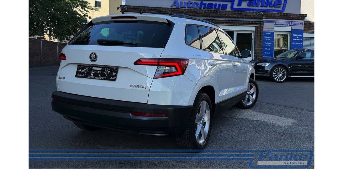 Skoda Karoq Ambition*1-Hand*Automatik*Navi*SHZ*Tempo 60.359 km 17.860 &euro; Berlin 13187