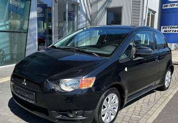 Mitsubishi Colt 164.000 km 2.599 &euro; Niestetal-Heiligenrode bei Kassel 34266