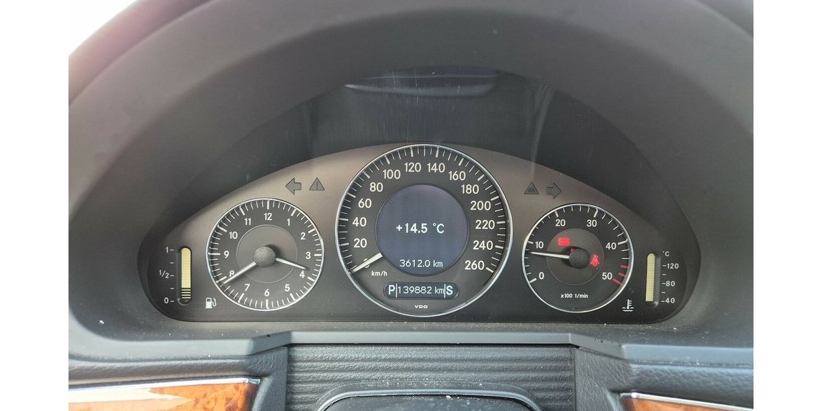 Mercedes-Benz E 220 T CDI Elegance, Klima, Automatik, Navigation 134.668 km 6.890 &euro; Rodgau 63110