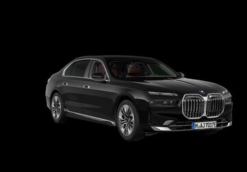 BMW 750 10.000 km 93.990 &euro; München 81245