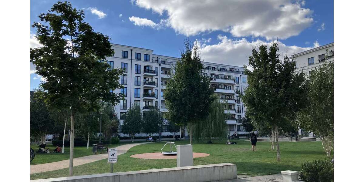 Etagenwohnung Berlin Friedrichshain-Kreuzberg - 2 Zimmer, 74 m&sup2;, 2.073&euro; | Angebot:27288417