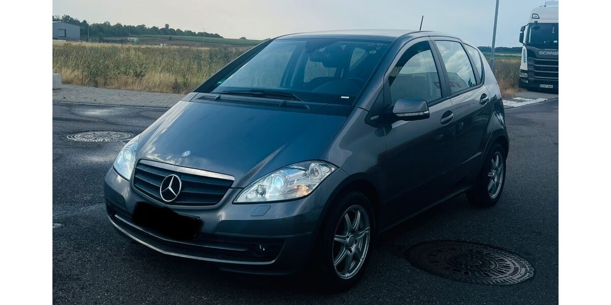 Mercedes-Benz A 160 163.300 km 2.999 &euro; Rülzheim 76761