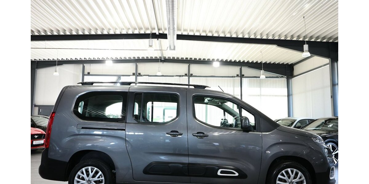 Citroen Berlingo 1.5 BLUE-HDI FEEL XL130 / 7-SITZER / 136.000 km 14.221 &euro; Hamm 59077