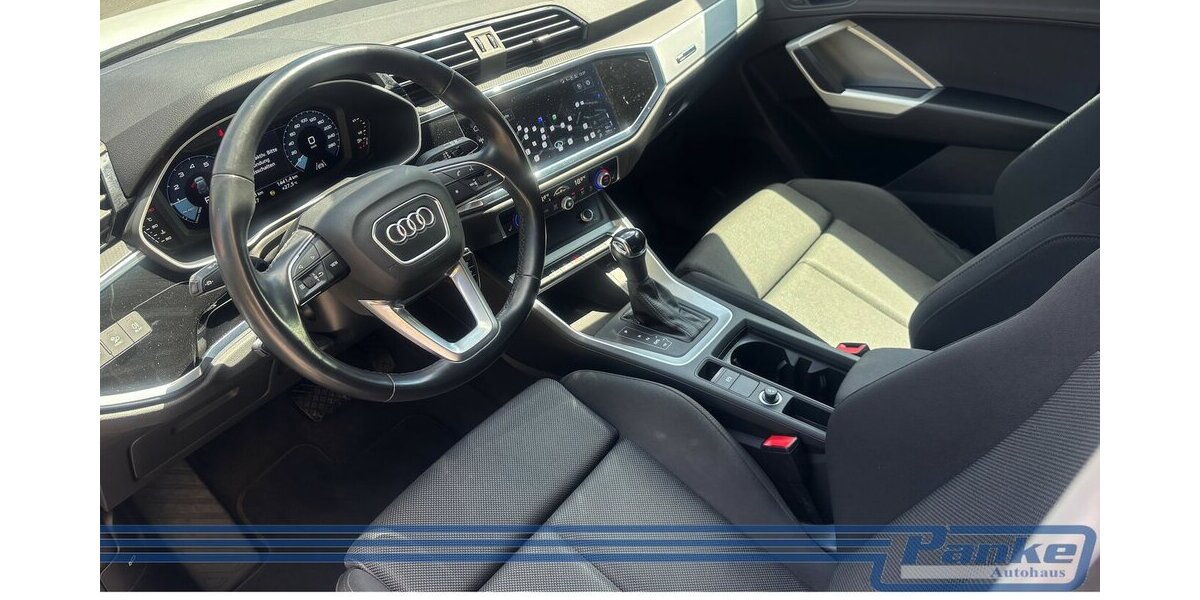 Audi Q3 35 TFSI advanced Aut.*LED*NAV*Sound*SHZ* 66.053 km 23.490 &euro; Berlin 13187