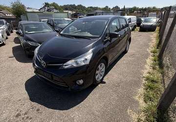 Toyota Verso 198.000 km 2.950 &euro; Baienfurt 88255