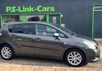 Toyota Verso 240.000 km 4.690 &euro; Thannhausen 86470