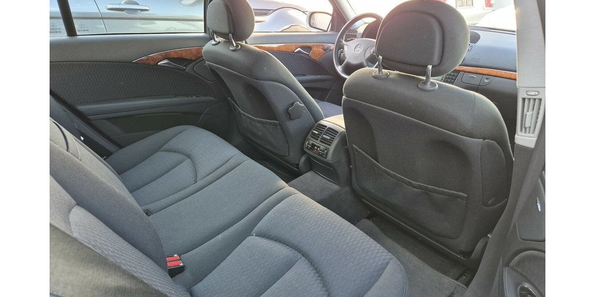 Mercedes-Benz E 220 T CDI Elegance, Klima, Automatik, Navigation 134.668 km 6.890 &euro; Rodgau 63110