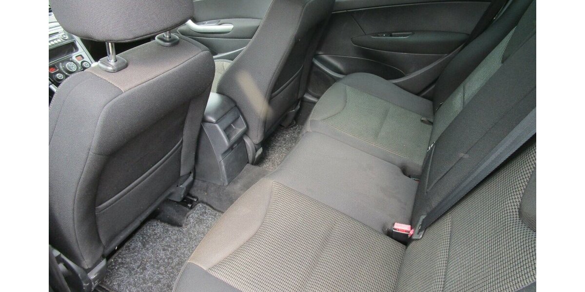 Peugeot 308 HDI Style 152.200 km 4.985 &euro; Hirschberg 69493