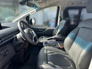 Hyundai STARIA Signature 2WD 2.2 CRDi EU6d 7-Sitzer Navi L 46.000 km 43.990 &euro; Bad Wünnenberg 33181