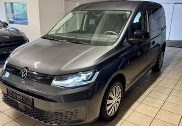 VW Caddy 85.900 km 17.999 &euro; Bielefeld 33613