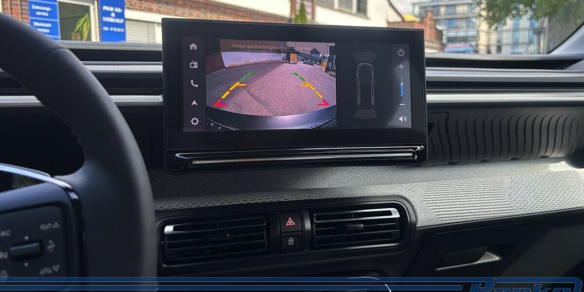 Citroen E-C3 EAT 80kW*LED*NAV*RFK*Carplay*Digital*PDC* 3.106 km 19.990 &euro; Berlin 13187