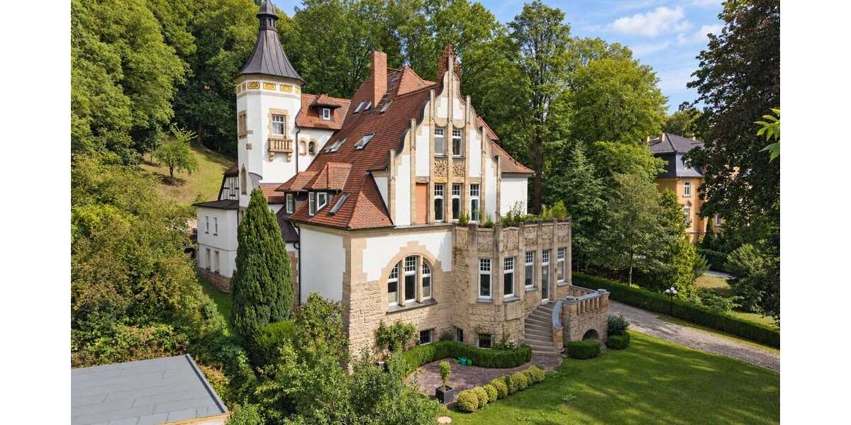 Etagenwohnung Coburg - 4 Zimmer, 146 m&sup2;, 1.200&euro; | Angebot:27653732