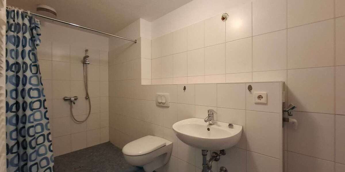 Etagenwohnung Berlin Märkisches Viertel - 1 Zimmer, 32 m&sup2;, 280&euro; | Angebot:27295821