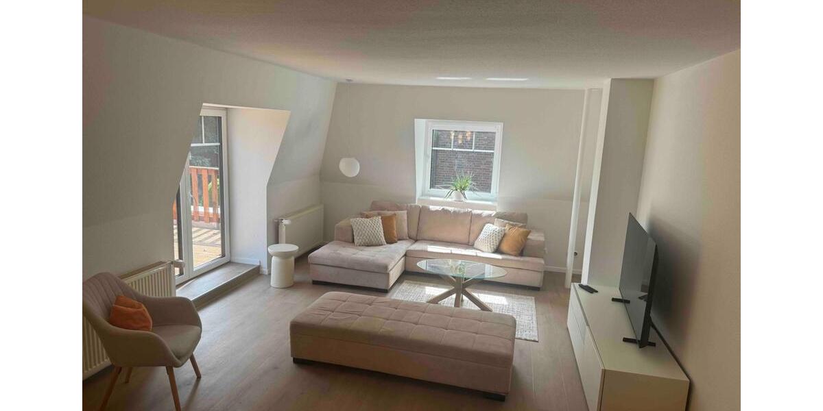 Etagenwohnung Hamburg Eppendorf - 4 Zimmer, 135 m&sup2;, 3.000&euro; | Angebot:27637301