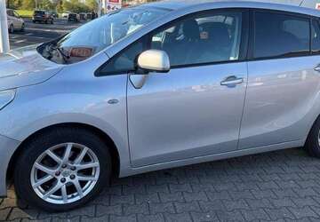 Toyota Verso 187.000 km 5.850 &euro; Bergisch Gladbach, Stadt 51469
