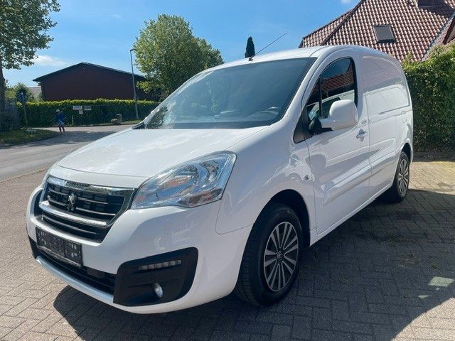 Peugeot Partner 80.000 km 8.900 &euro; Cloppenburg 49661