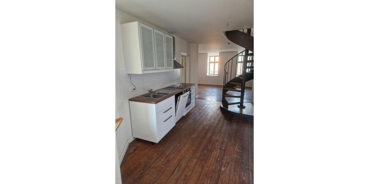 Maisonettenwohnung Wismar Altstadt - 4 Zimmer, 111 m&sup2;, 1.454&euro; | Angebot:27639433