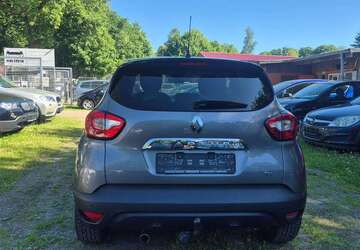 Renault Captur 71.000 km 8.499 &euro; Halstenbek 25469