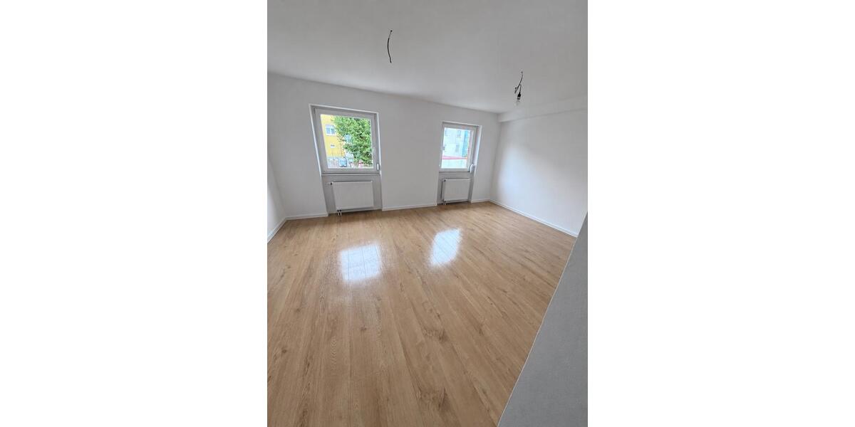 Etagenwohnung Saarbrücken Malstatt - 4 Zimmer, 75 m&sup2;, 950&euro; | Angebot:27656673