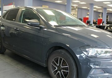 VW Polo 1.0 Trendline 78.990 km 10.980 &euro; Euskirchen 53881