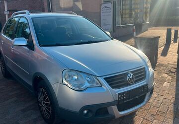 VW Polo 140.500 km 3.390 &euro; Löningen 49624