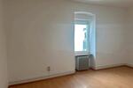 Etagenwohnung Neunkirchen - 4 Zimmer, 127 m&sup2;, 900&euro; | Angebot:27640171