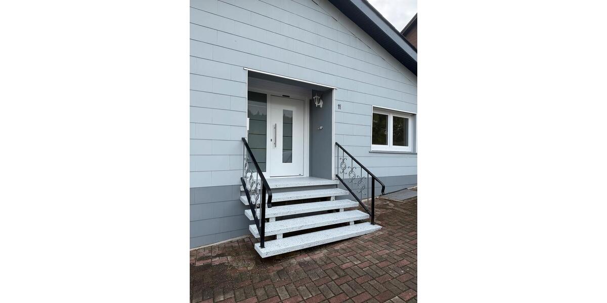 Etagenwohnung Blieskastel - 4 Zimmer, 140 m&sup2;, 750&euro; | Angebot:27637899