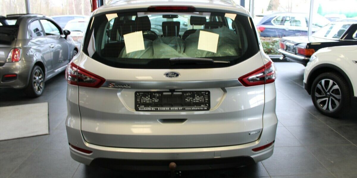 Ford S-Max 2.5 Duratec FHEV TITANIUM -AHK - 97.950 km 21.980 &euro; Euskirchen 53881