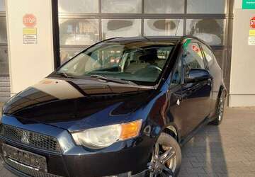 Mitsubishi Colt 162.946 km 2.099 &euro; Steinhagen 33803